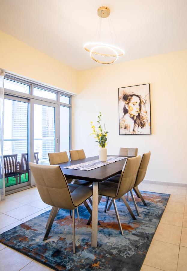Scenic 2 Bedroom Apartment - Downtown Business Bay Dubai Exterior photo